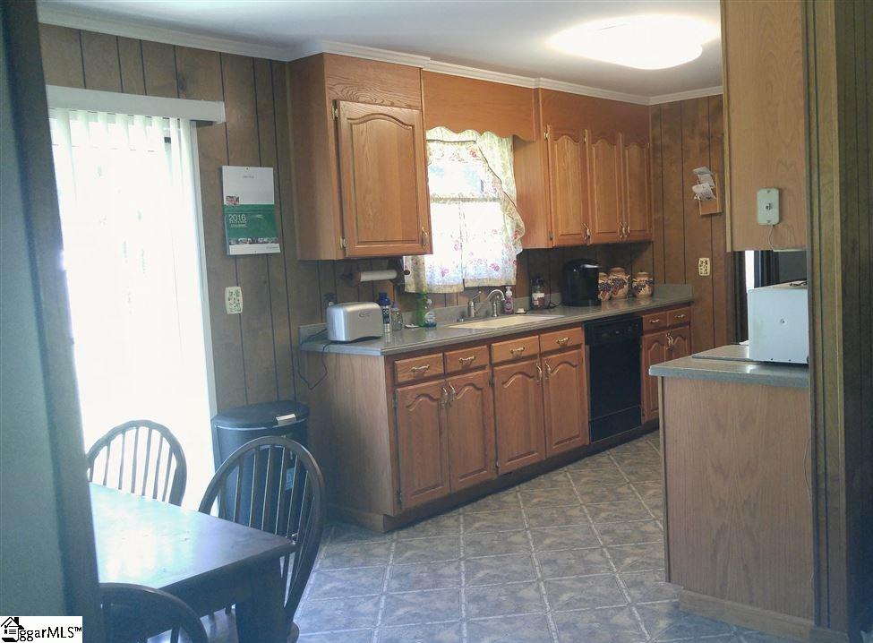 201 Baldwin Road Simpsonville, SC 29680 - Photo 8 of 24 Gallery Image 8