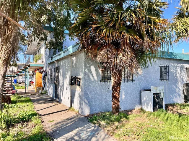 $745,000 | 1003 85th Avenue, Oakland, CA 94621