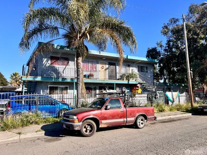 $745,000 | 1003 85th Avenue, Oakland, CA 94621
