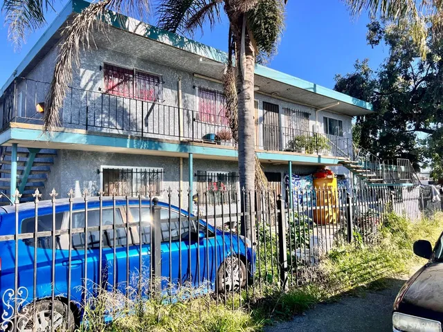 $745,000 | 1003 85th Avenue, Oakland, CA 94621