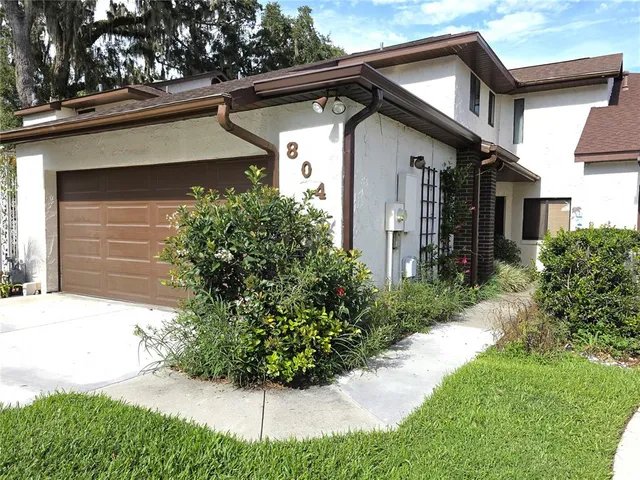 $2,800 | 804 Palm Harbor Court, Leesburg, FL 34748
