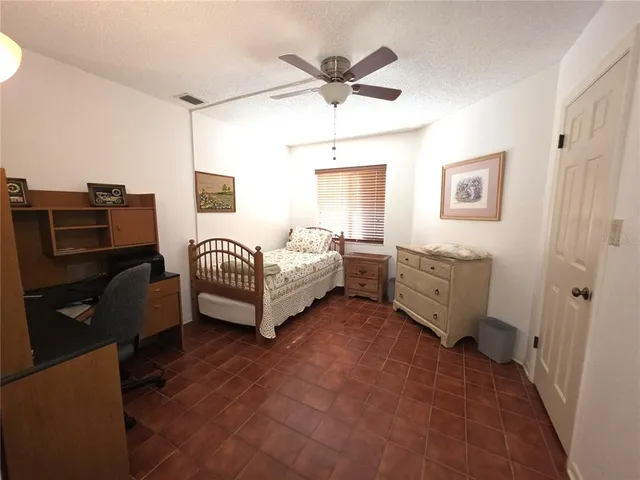 $2,800 | 804 Palm Harbor Court, Leesburg, FL 34748