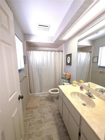 $2,800 | 804 Palm Harbor Court, Leesburg, FL 34748