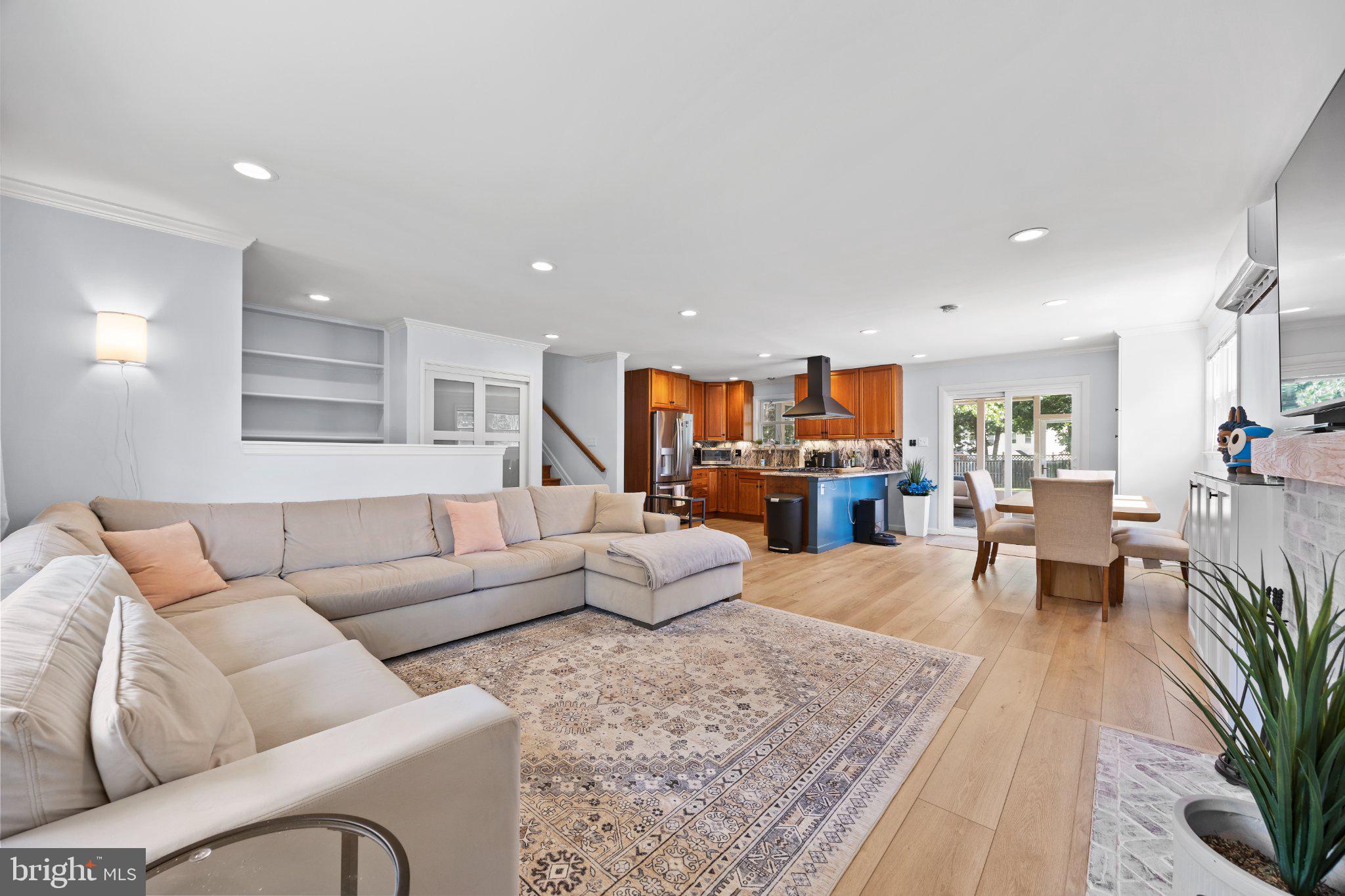 6705 New Hope Drive Springfield, VA 22151 - Photo 14 of 67 Spacious living area with modern charm.