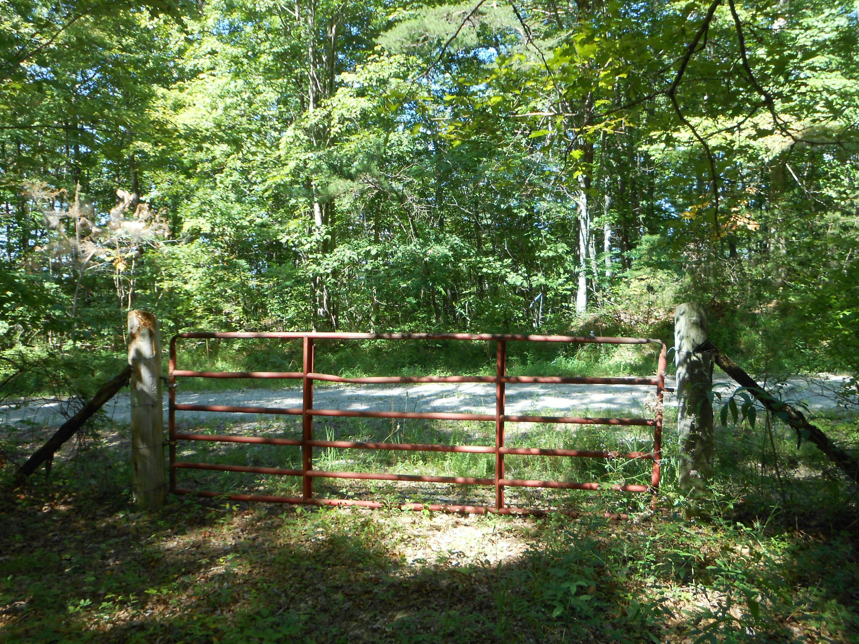 2-acres Copley Cemetery Road Jamestown, TN 38556 - Photo 10 of 40 DSCN9417