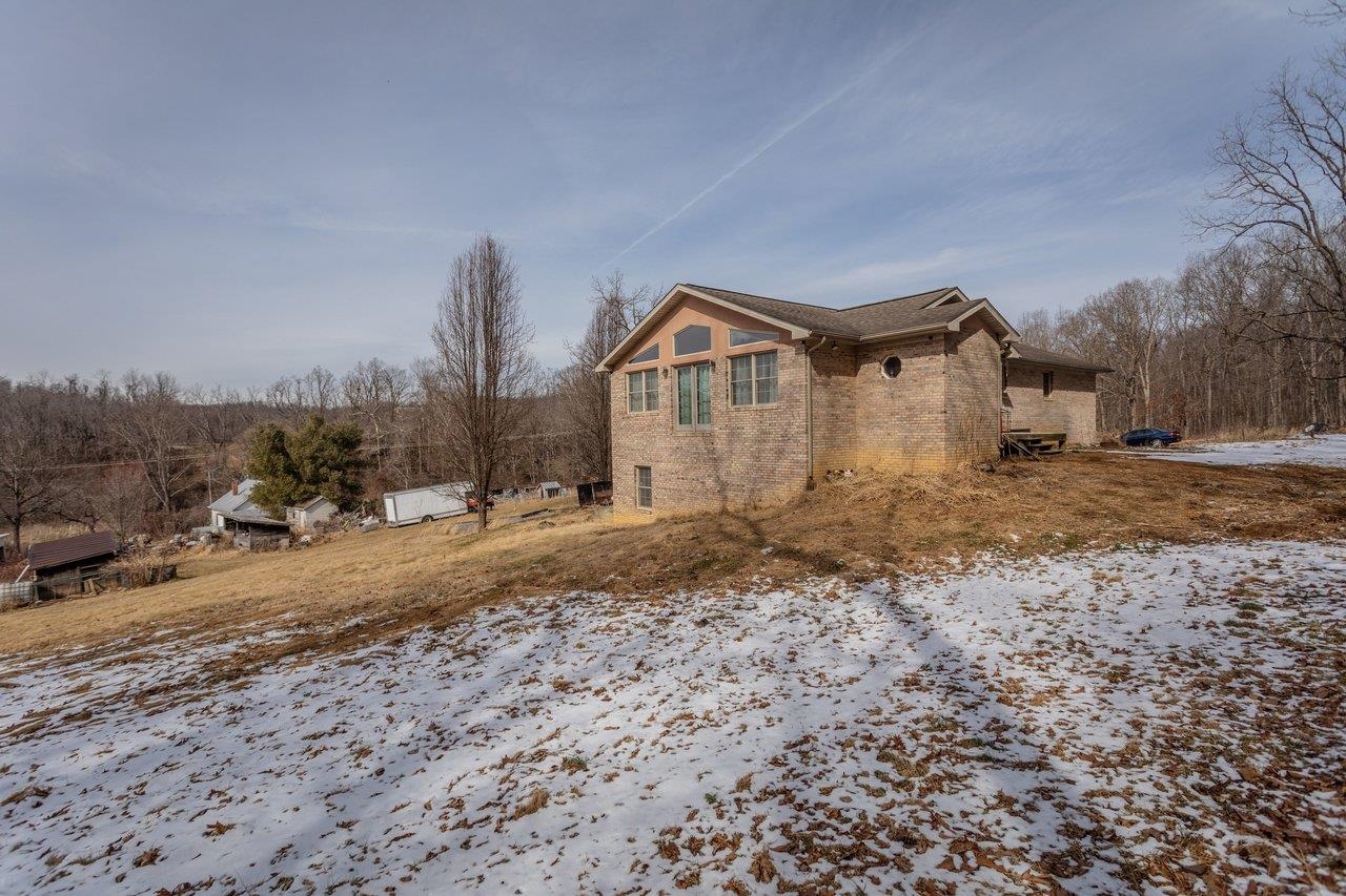 3950 Happy Valley Road Penn Laird, VA 22846 - Photo 35 of 63