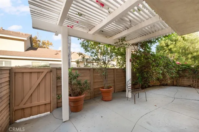 $4,750 | 36 Brookmont, Unit 75, Irvine, CA 92604