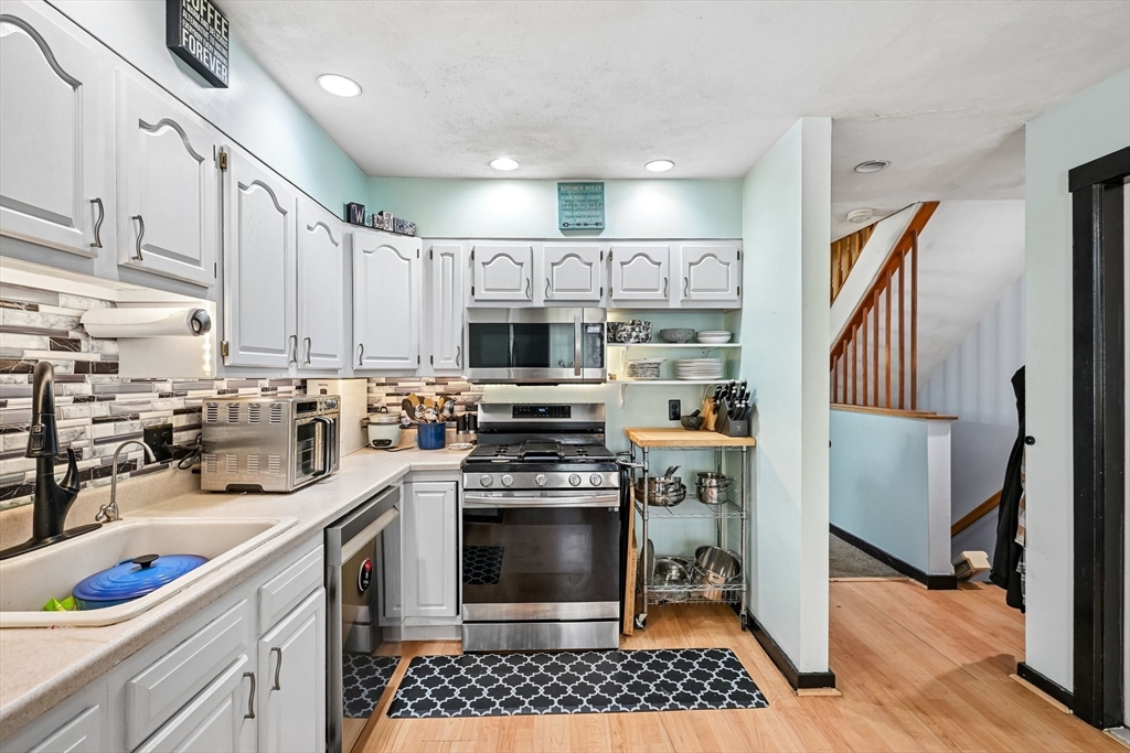 42 Wrentham Road, Unit 42 Worcester, MA 01602 - Photo 2 of 22 Gallery Image 2