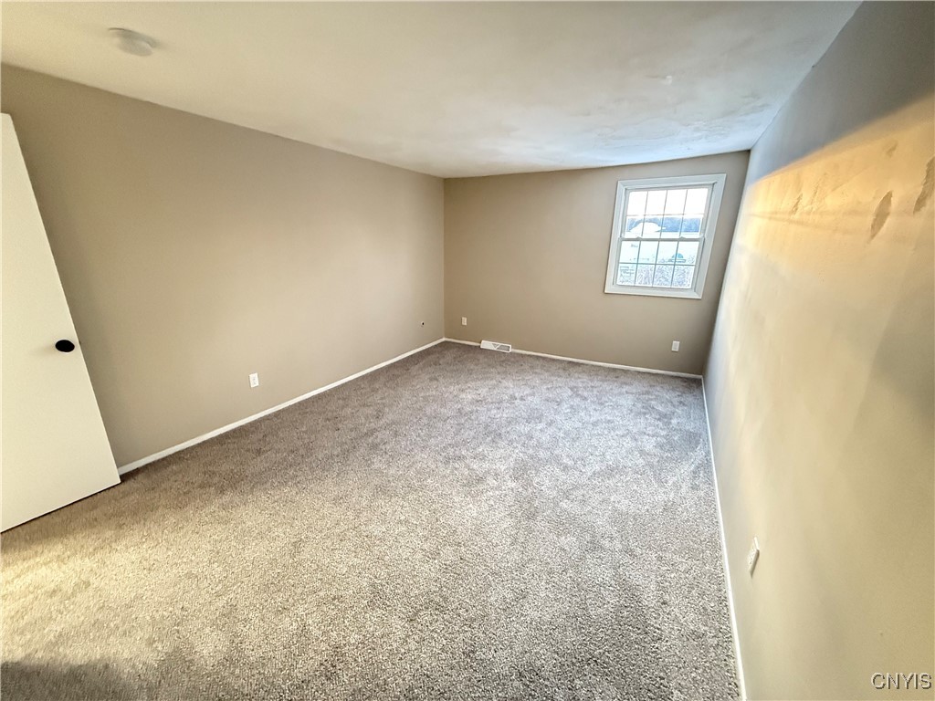 8017 Marlin Drive, Unit B Clay, NY 13041 - Photo 22 of 27