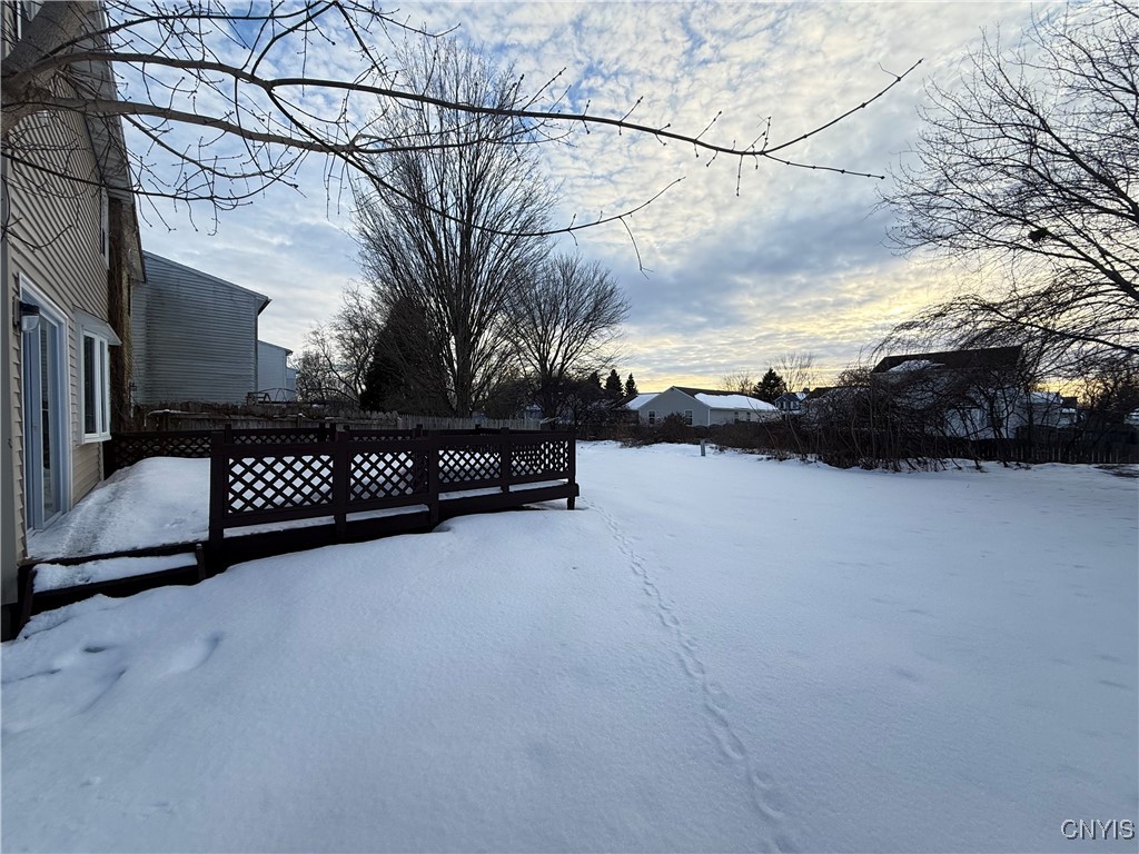 8017 Marlin Drive, Unit B Clay, NY 13041 - Photo 5 of 27