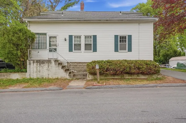 $482,000 | 104 Bedford Avenue, Lowell, MA 01854