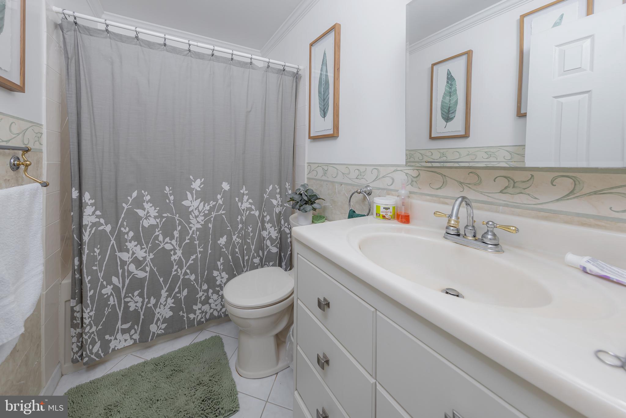 806 Britton Place Voorhees, NJ 08043 - Photo 14 of 16 Hallway Bathroom