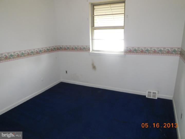 430 Densmore Road Philadelphia, PA 19116 - Photo 9 of 25 Gallery Image 9