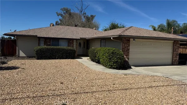 $429,900 | 573 North Girard Street, Hemet, CA 92544
