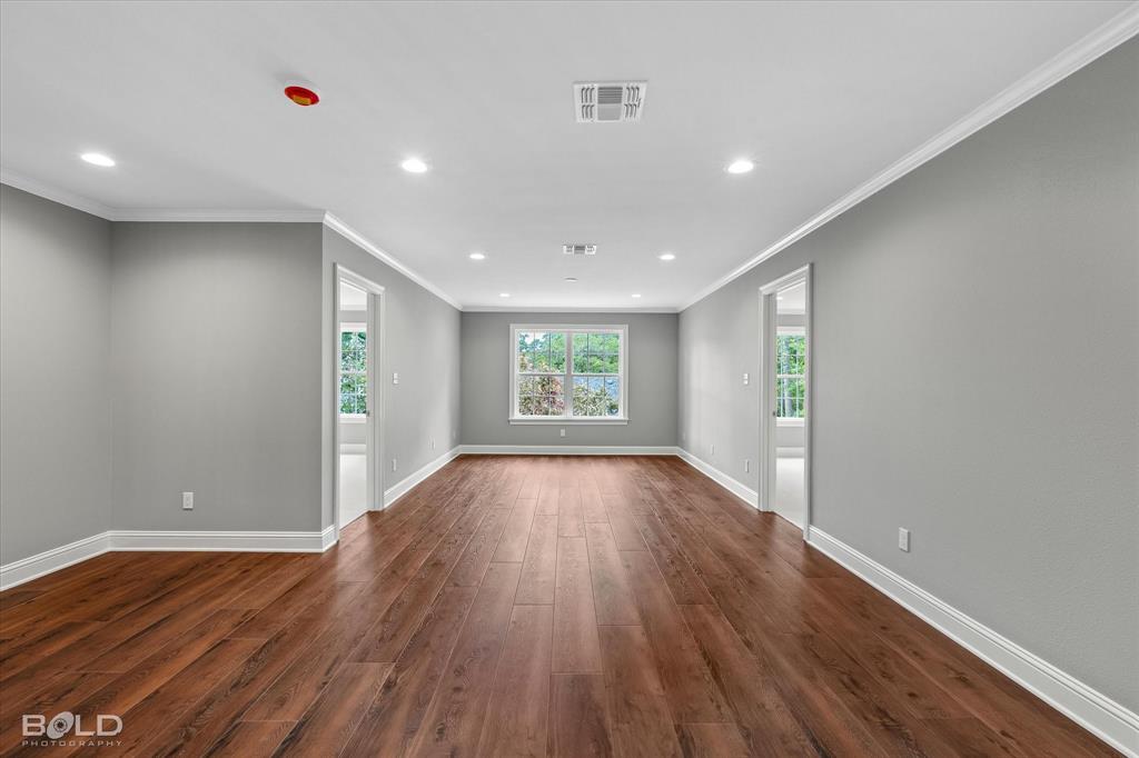 6012 East Ridge Drive Shreveport, LA 71106 - Photo 28 of 40 Upstairs Living Space