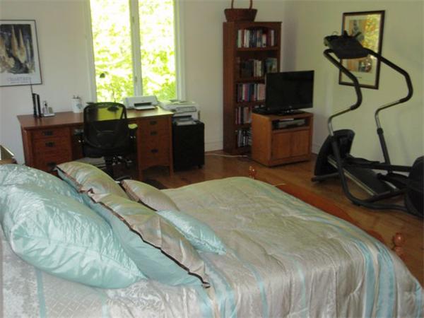 63 Kings Road Canton, MA 02021 - Photo 15 of 29 Gallery Image 15