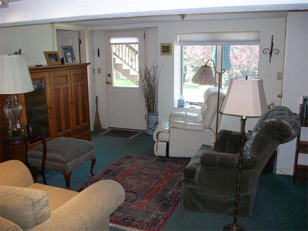 63 Kings Road Canton, MA 02021 - Photo 20 of 29 Gallery Image 20