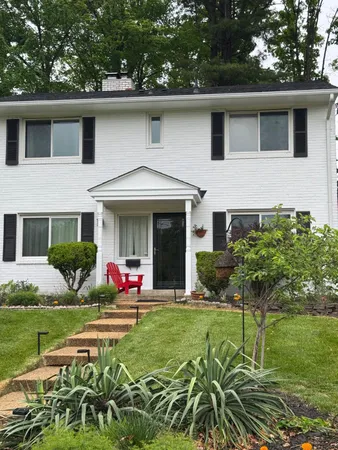 $675,000 | 5512 Kathleen Place, Springfield, VA 22151