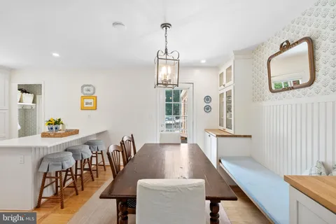 $825,000 | 4301 Agnew Avenue, Alexandria, VA 22309
