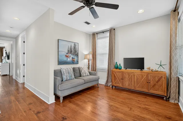 $1,120,000 | 21 Cinnamon Fern Lane, Santa Rosa Beach, FL 32459