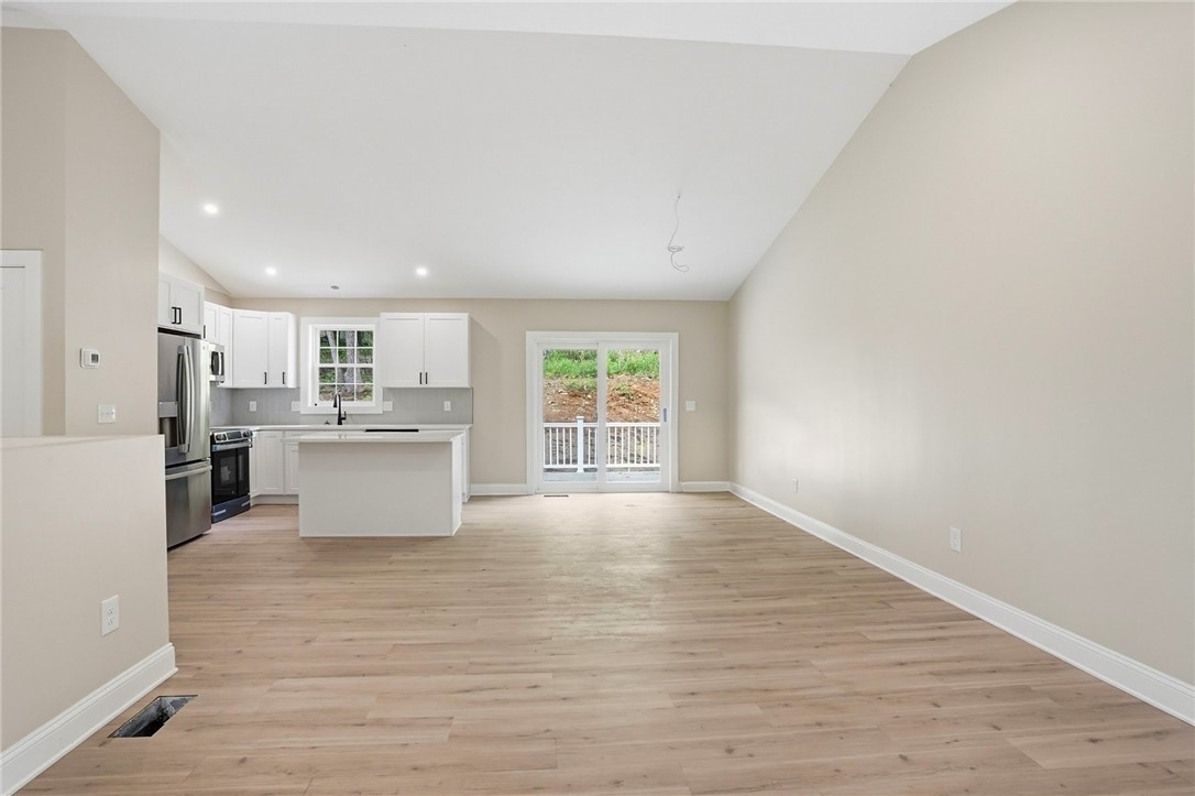 51 Birch Road Cumberland, RI 02864 - Photo 14 of 46