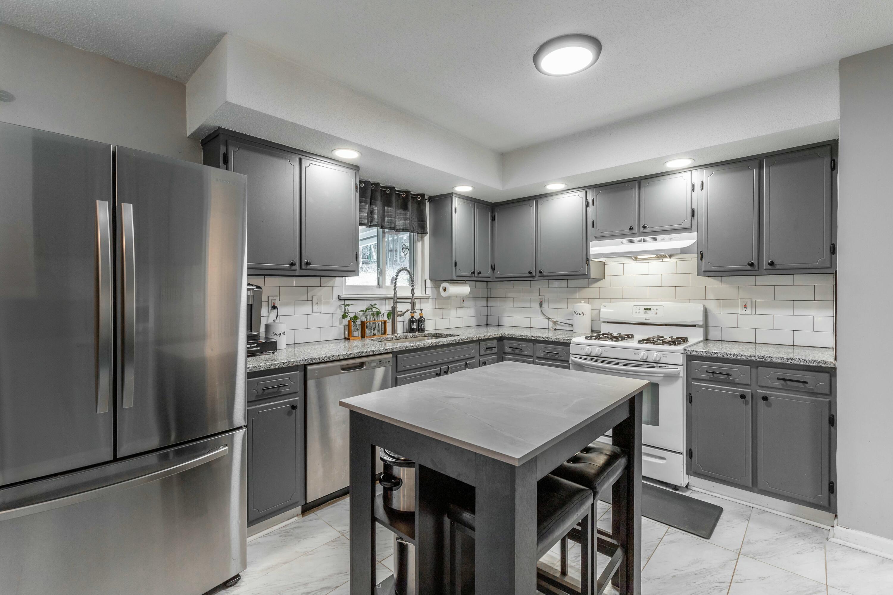 7710 Moses Road Hixson, TN 37343 - Photo 15 of 88 tempImageWWW7tw