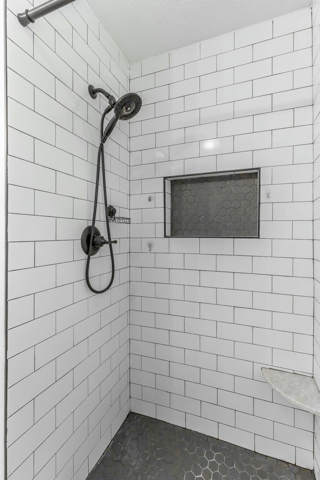 7710 Moses Road Hixson, TN 37343 - Photo 37 of 88 tempImage8Mi7fL