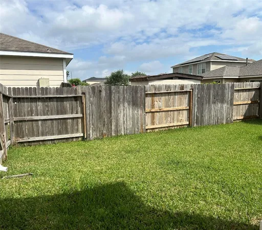 $325,000 | 29314 Legends Bluff Drive, Spring, TX 77386