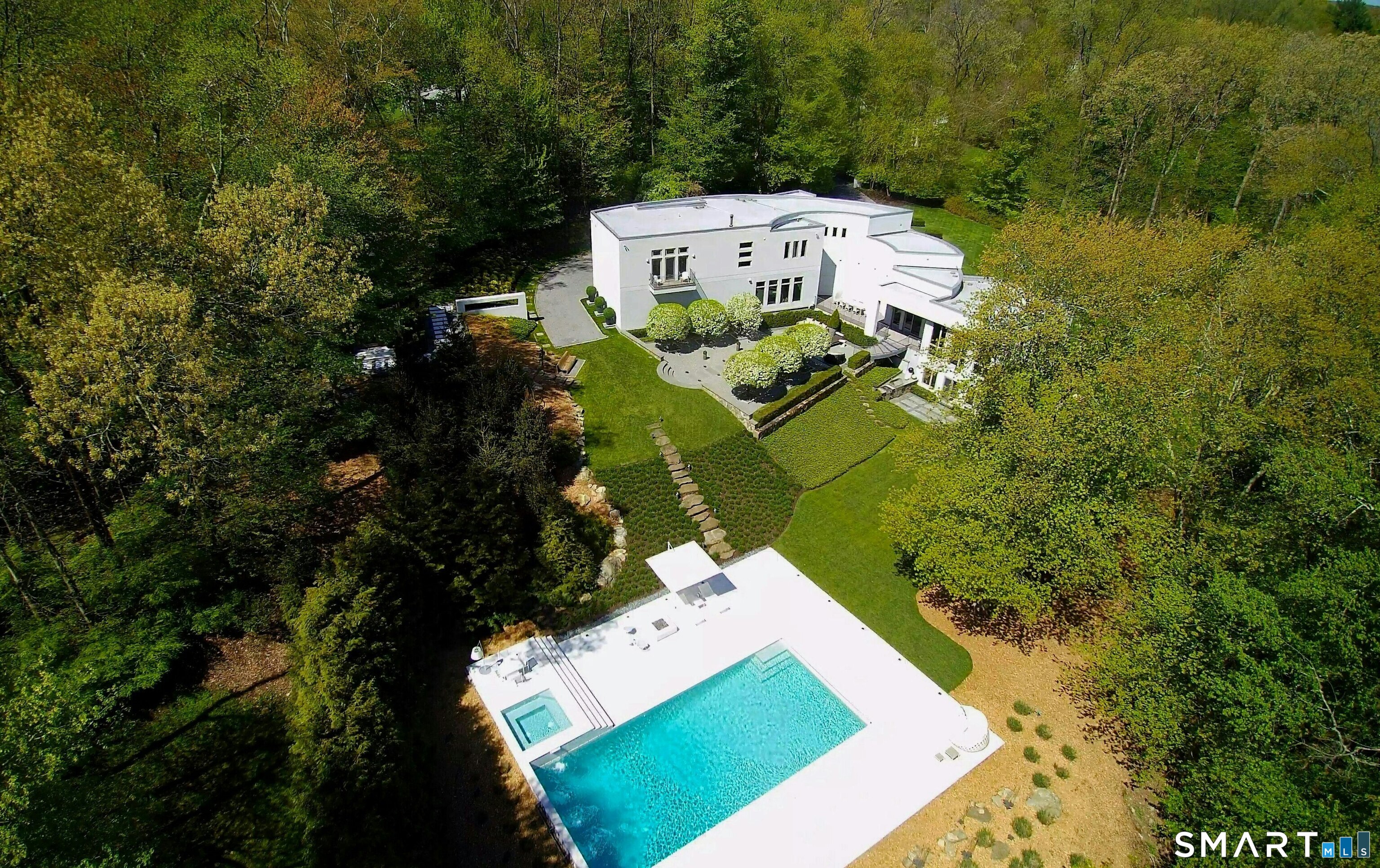 300 Sturges Ridge Road Wilton, CT 06897 - Photo 5 of 40 a picture of city view