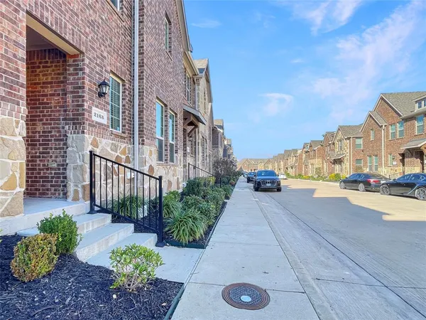 $2,225 | 2165 Steer Creek Place, Mesquite, TX 75149