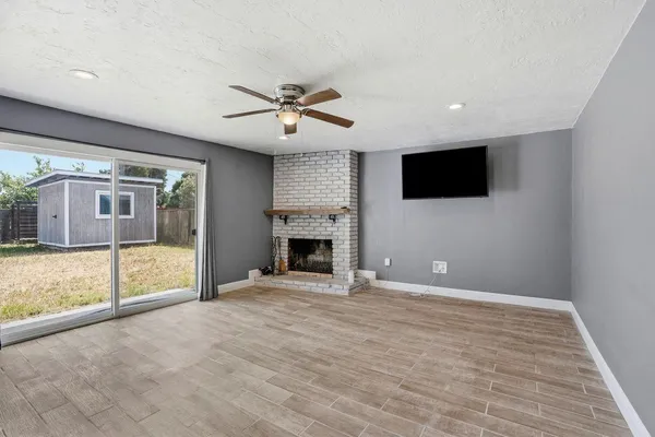 $335,000 | 110 West Hazelwood Drive, Lemoore, CA 93245