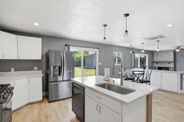 $335,000 | 110 West Hazelwood Drive, Lemoore, CA 93245