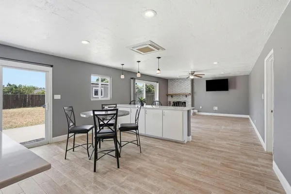 $335,000 | 110 West Hazelwood Drive, Lemoore, CA 93245