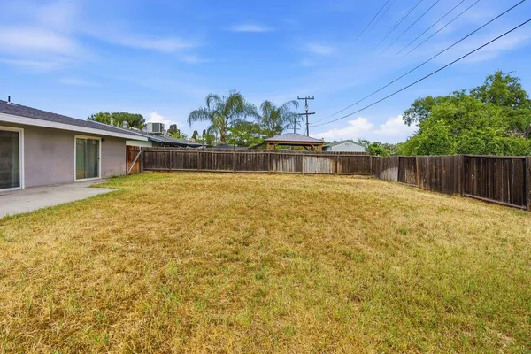 $335,000 | 110 West Hazelwood Drive, Lemoore, CA 93245