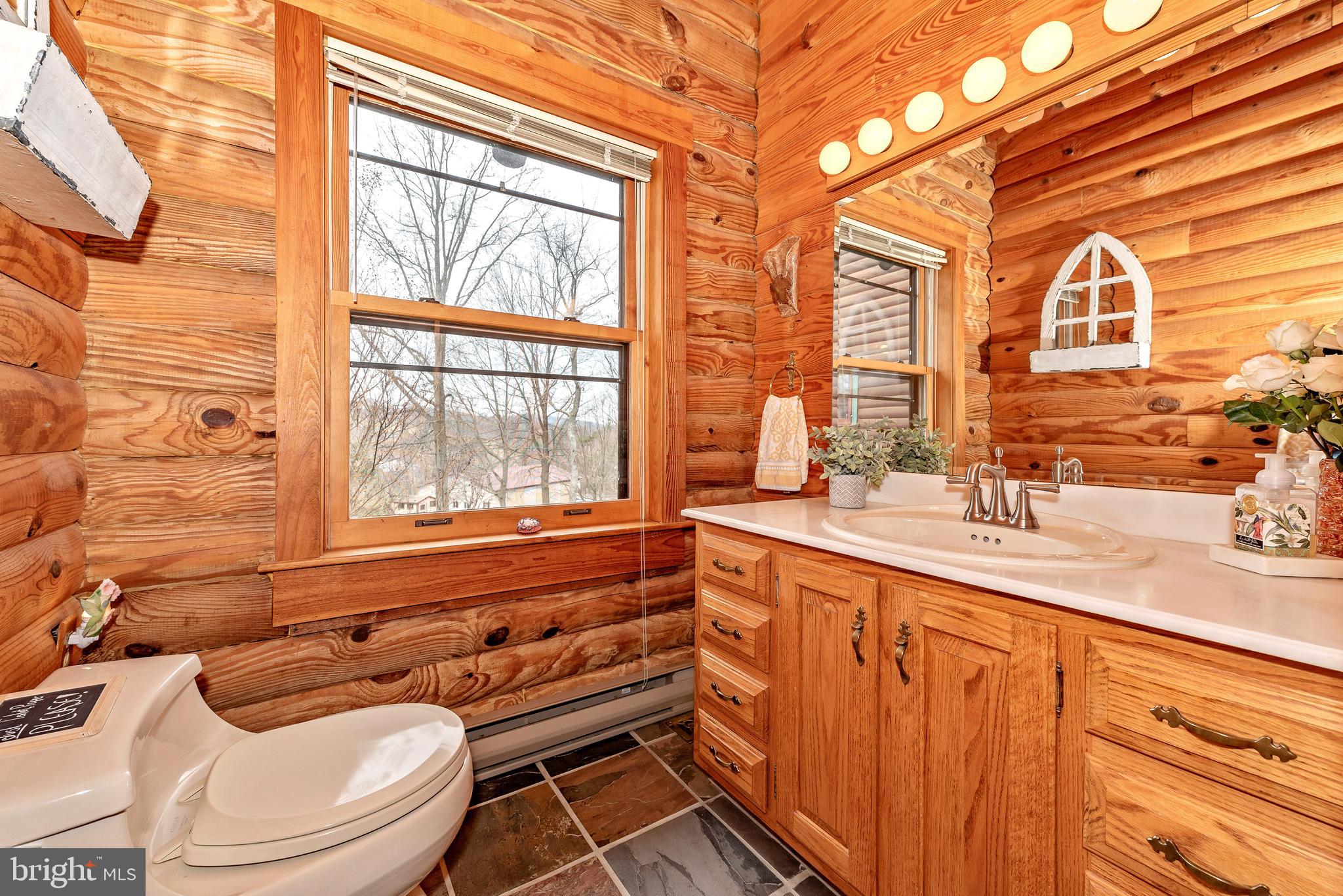 2315 Michael Road Myersville, MD 21773 - Photo 21 of 38 Guest bathroom