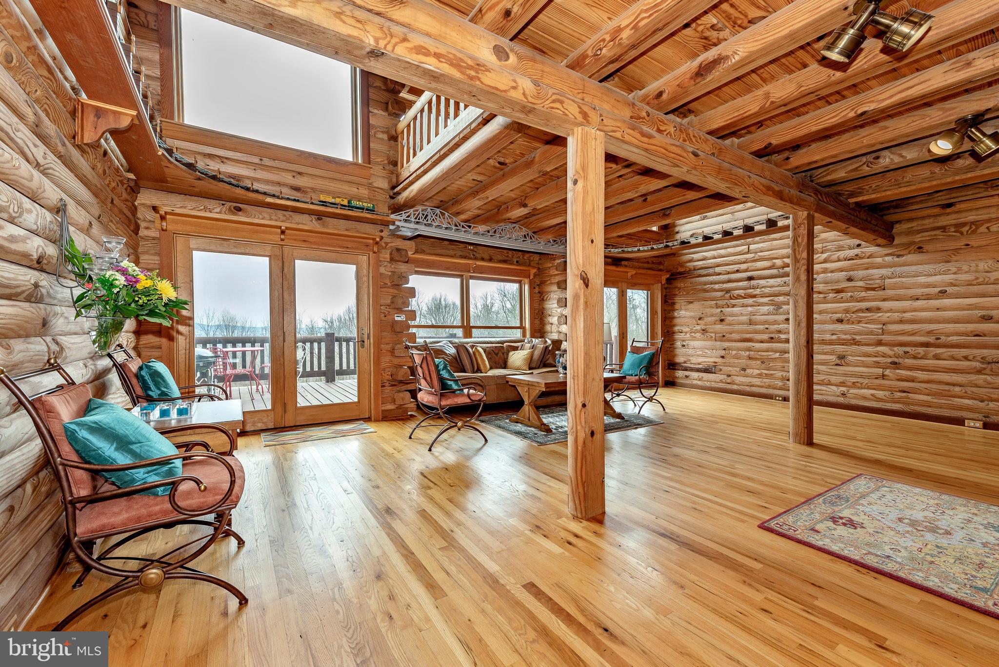 Deck off Living Room has views for miles