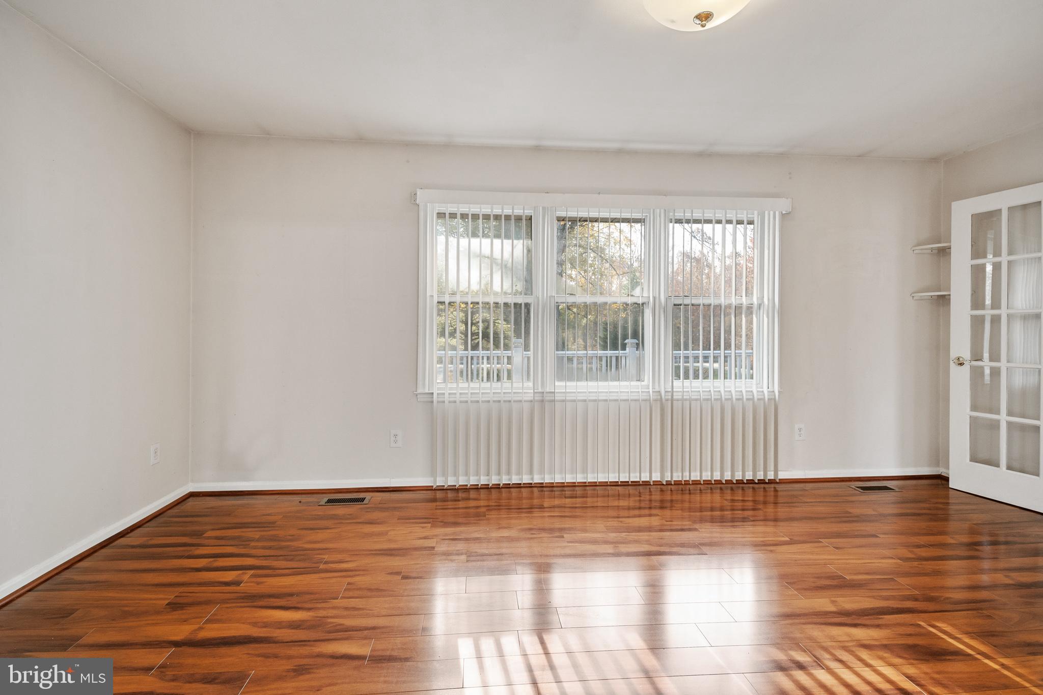 10208 Gordon Road Spotsylvania, VA 22553 - Photo 4 of 30 Gallery Image 4