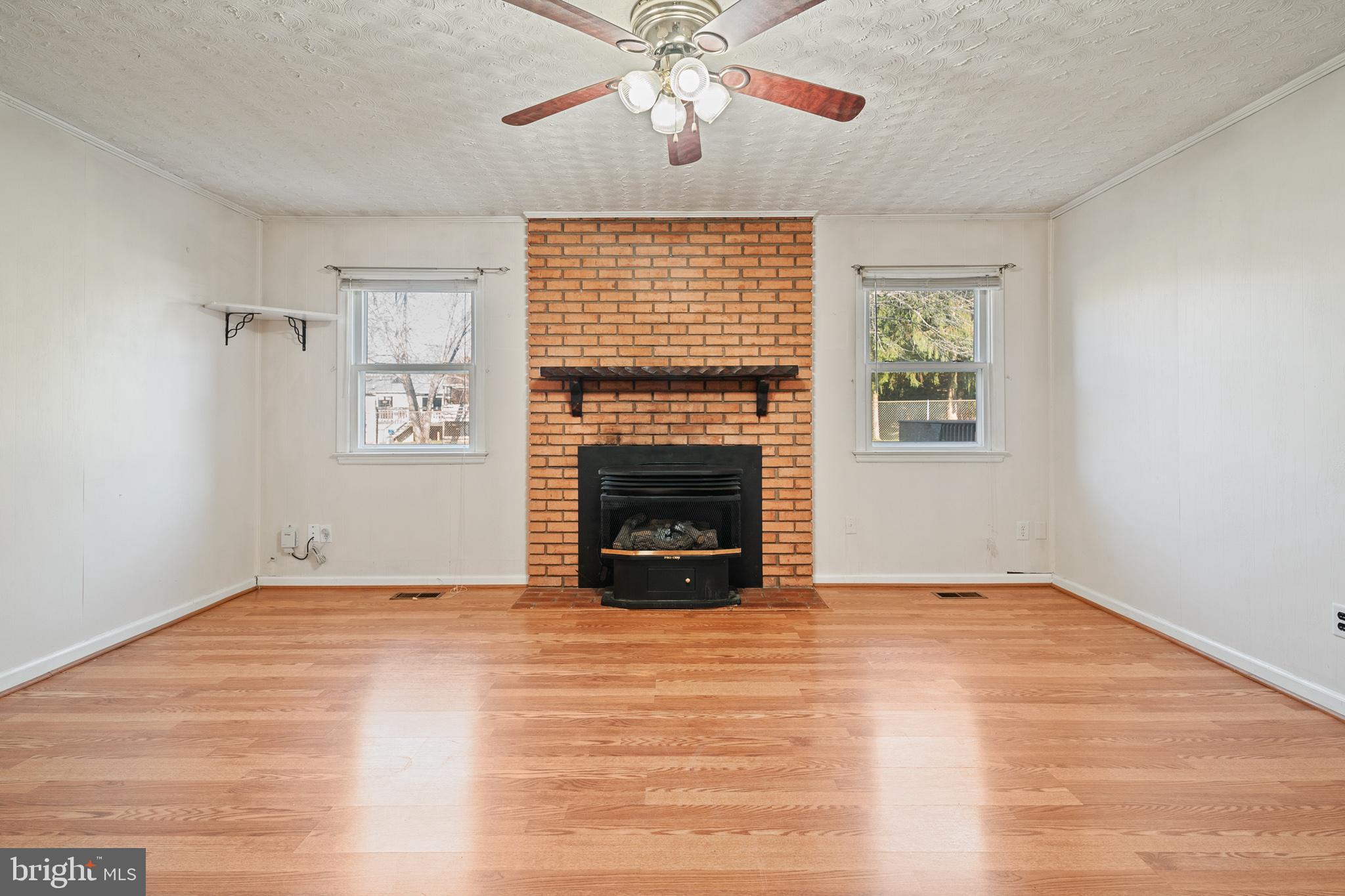 10208 Gordon Road Spotsylvania, VA 22553 - Photo 9 of 30 Gallery Image 9