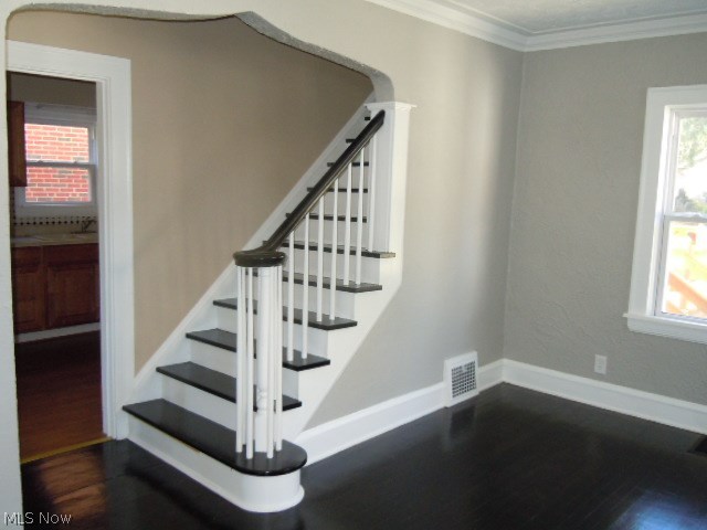 3610 Warren Road Cleveland, OH 44111 - Photo 5 of 23 Gallery Image 5