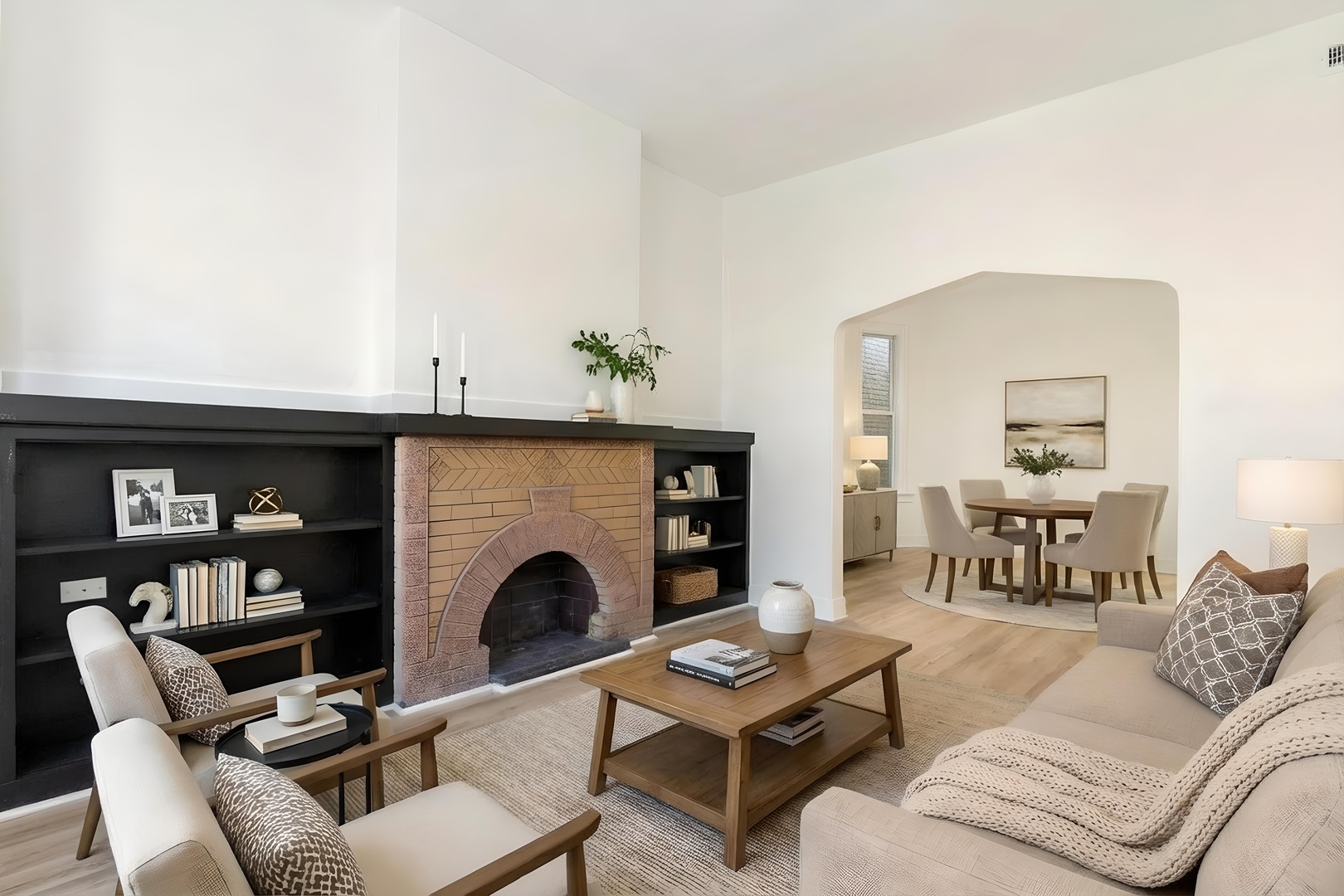 4321 West Maypole Avenue Chicago, IL 60624 - Photo 3 of 11