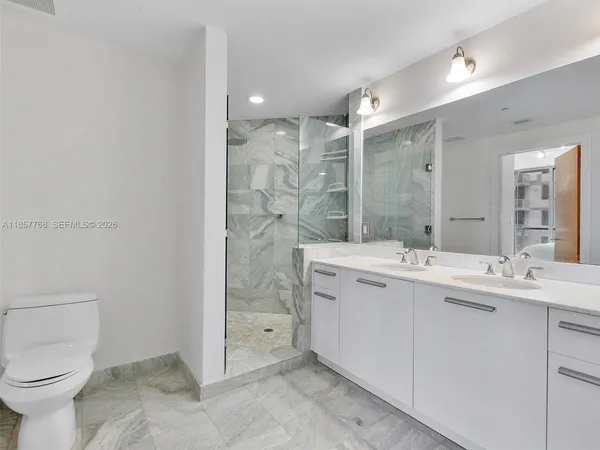 $4,000 | 1060 Brickell Avenue, Unit 3117, Miami, FL 33131