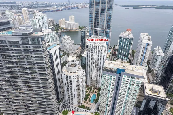 $4,000 | 1060 Brickell Avenue, Unit 3117, Miami, FL 33131