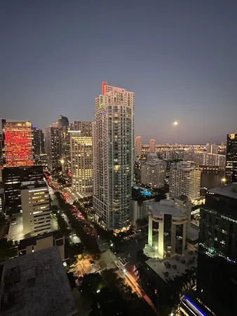 $4,000 | 1060 Brickell Avenue, Unit 3117, Miami, FL 33131