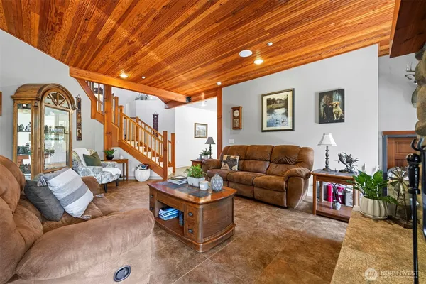 $2,750,000 | 9474 Freedom Place, Blaine, WA 98230