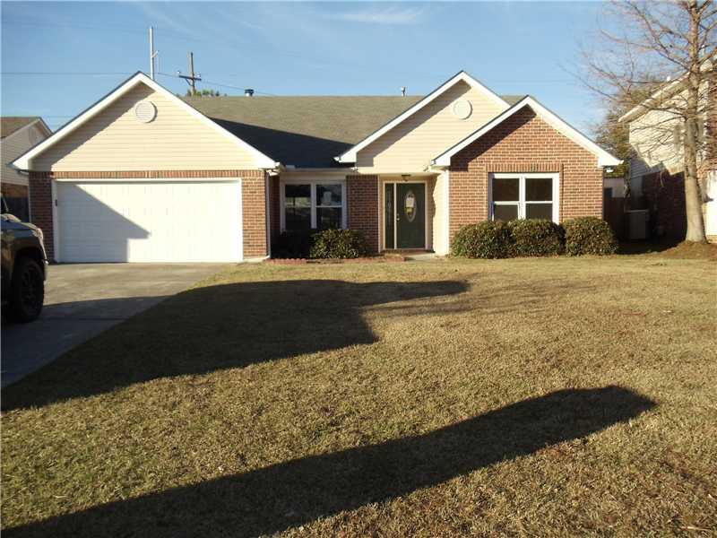 1615 Kings Row Slidell, LA 70461 - Photo 1 of 25 Gallery Image 1