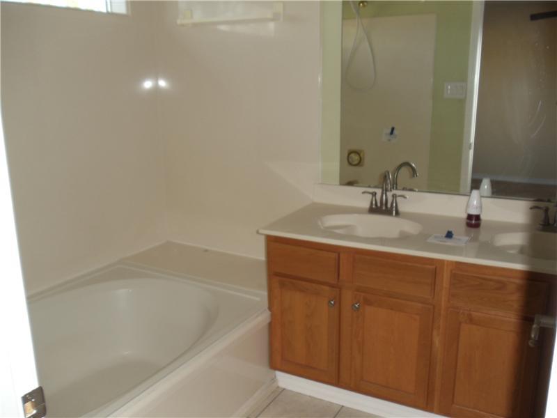 1615 Kings Row Slidell, LA 70461 - Photo 18 of 25 Gallery Image 18