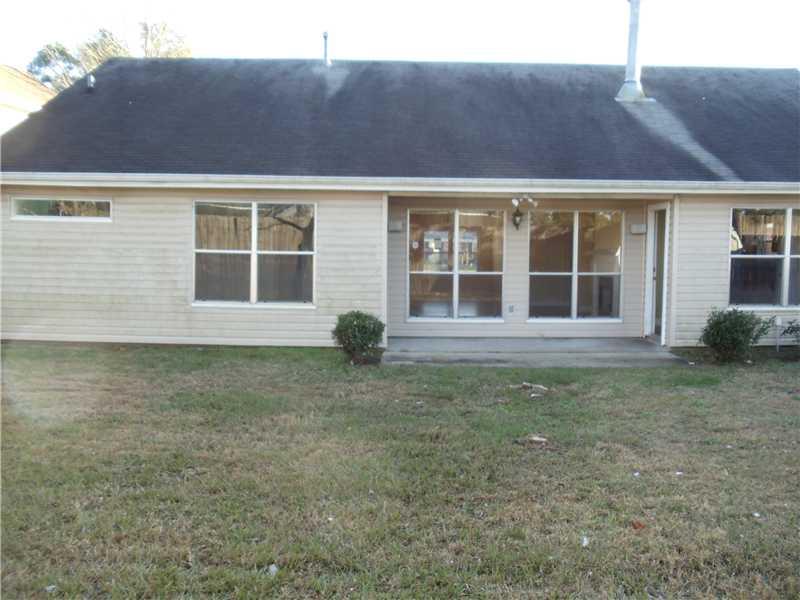 1615 Kings Row Slidell, LA 70461 - Photo 4 of 25 Gallery Image 4