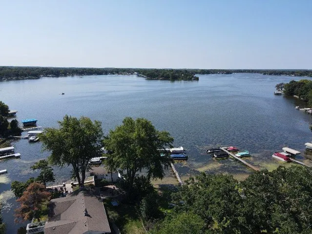 $225,000 | 43247 North Grandview Terrace, Antioch, IL 60002