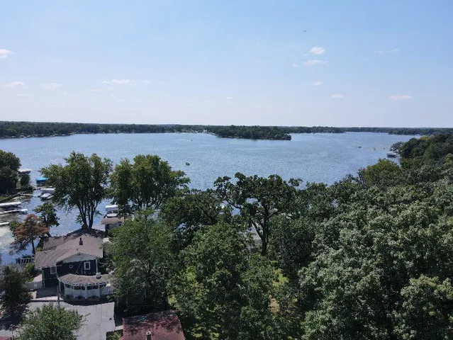 $225,000 | 43247 North Grandview Terrace, Antioch, IL 60002