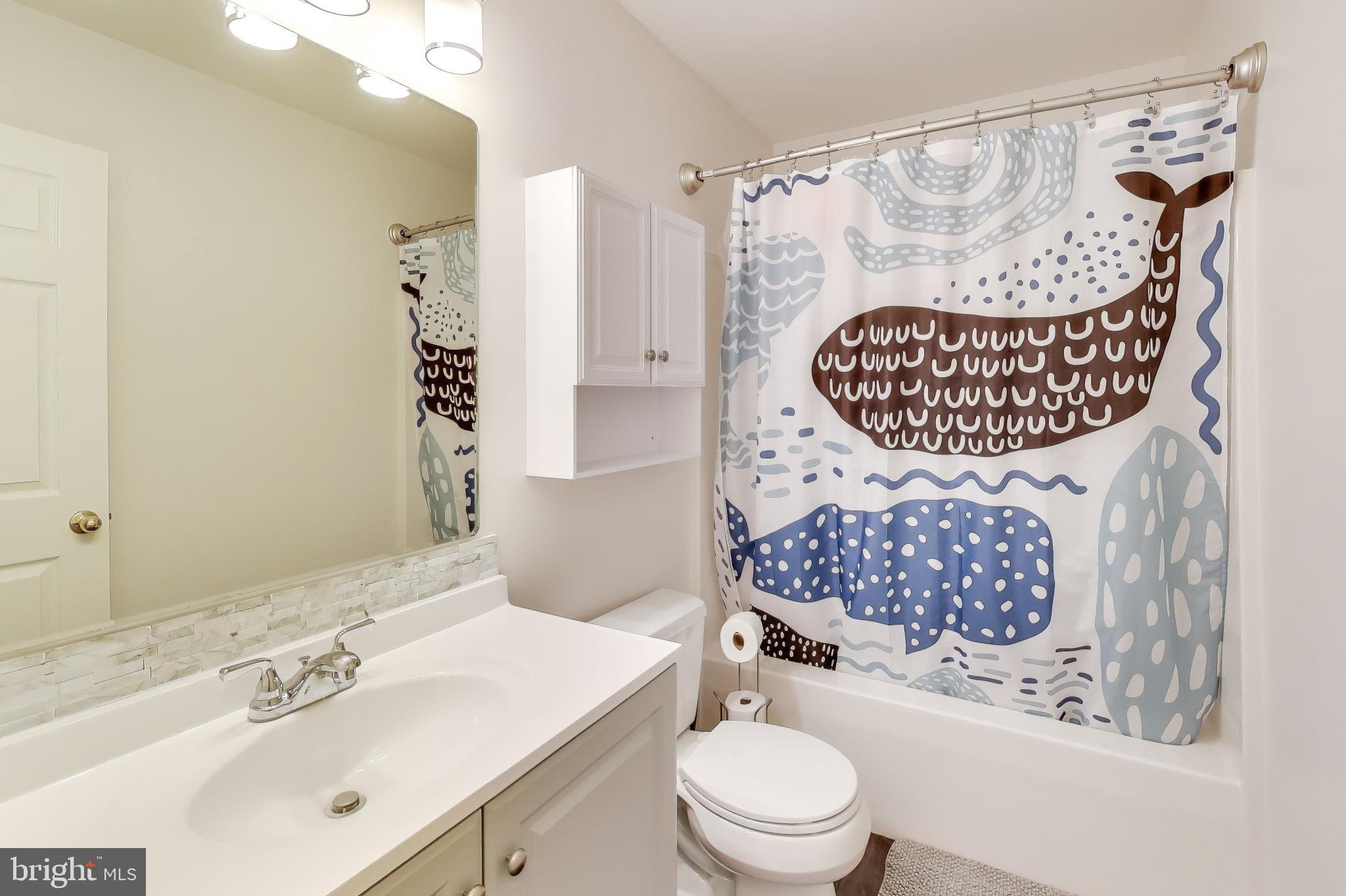 93 Jones Station Road Arnold, MD 21012 - Photo 24 of 46 Full Hall Bathroom